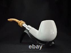 Block Meerschaum Pipe with silver piece has a fitted case