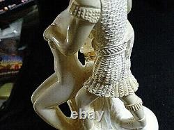 Unsmoked Artist Ismail Ozel MEERSCHAUM PIPE WithROMAN Soldier Captive Woman